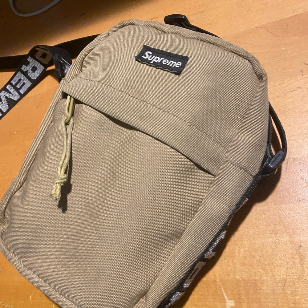Supreme shoulder bag